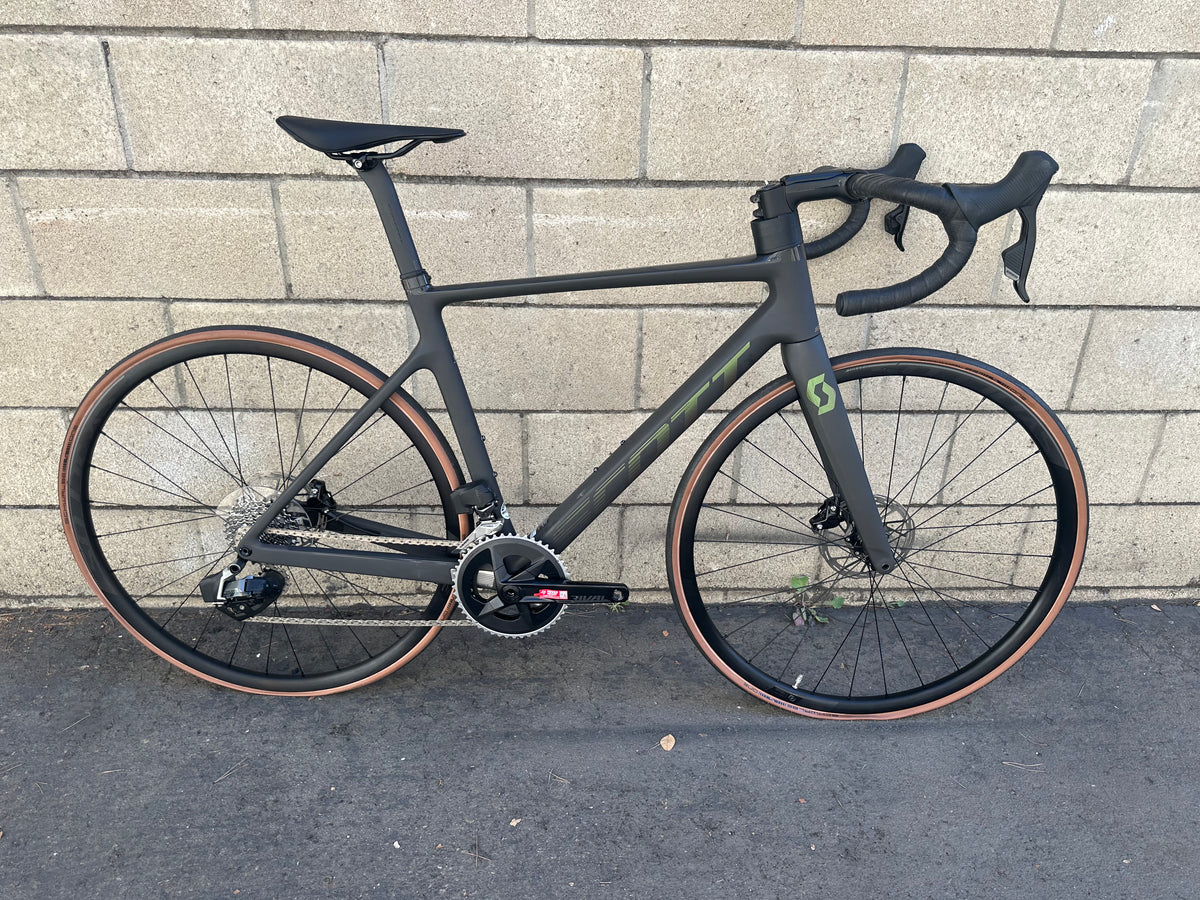 Scott addict deals rc 30 weight