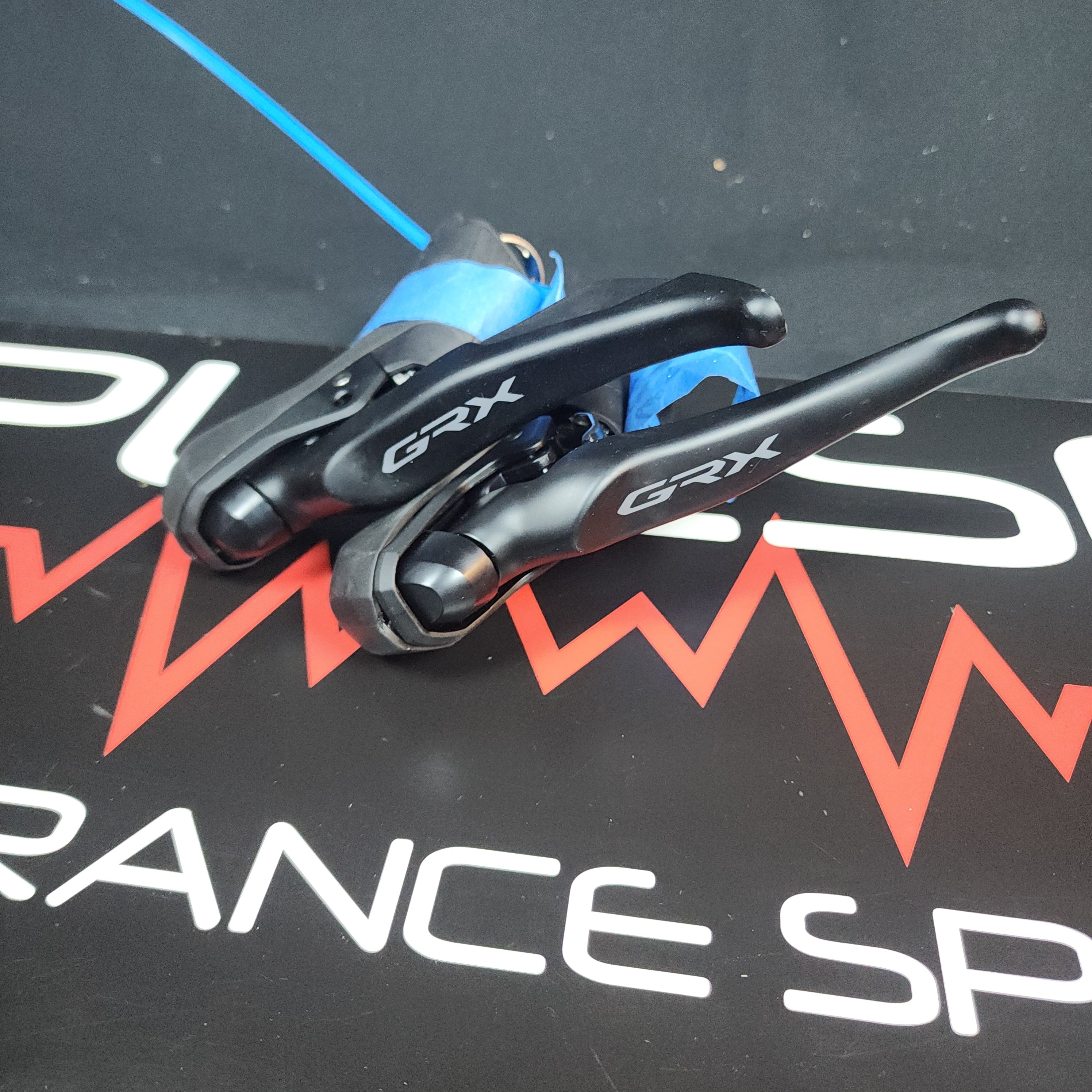 GRX Dual Control Levers L/R 11 Sp ST-RX600