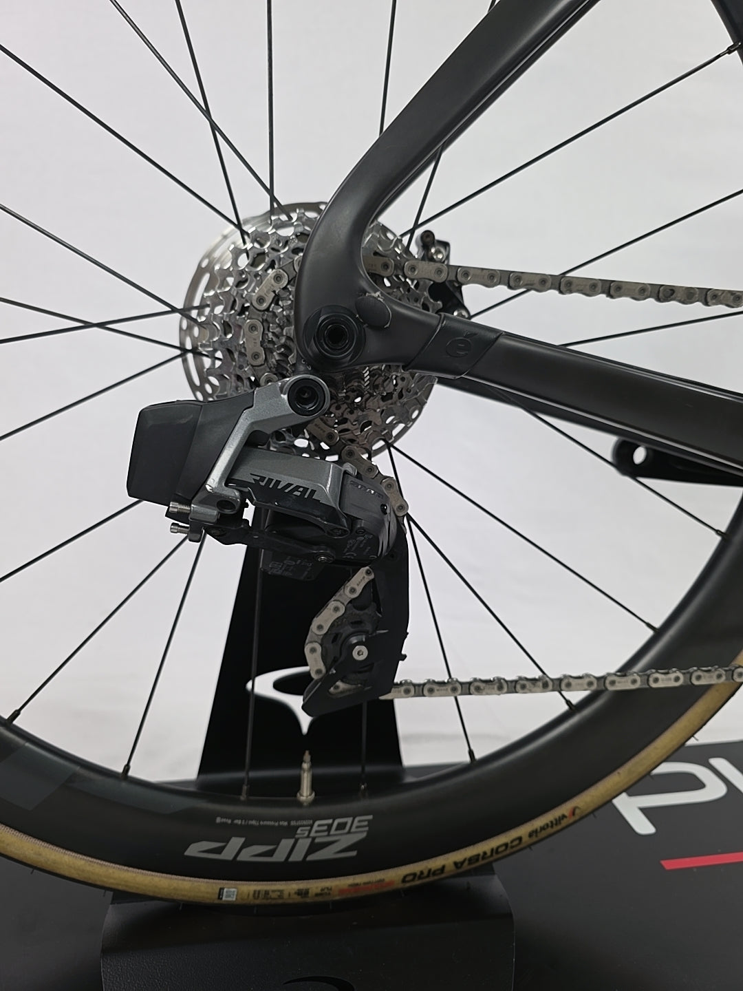 Cervelo S5 Rival ETAP 54 Vision 30 Wheels