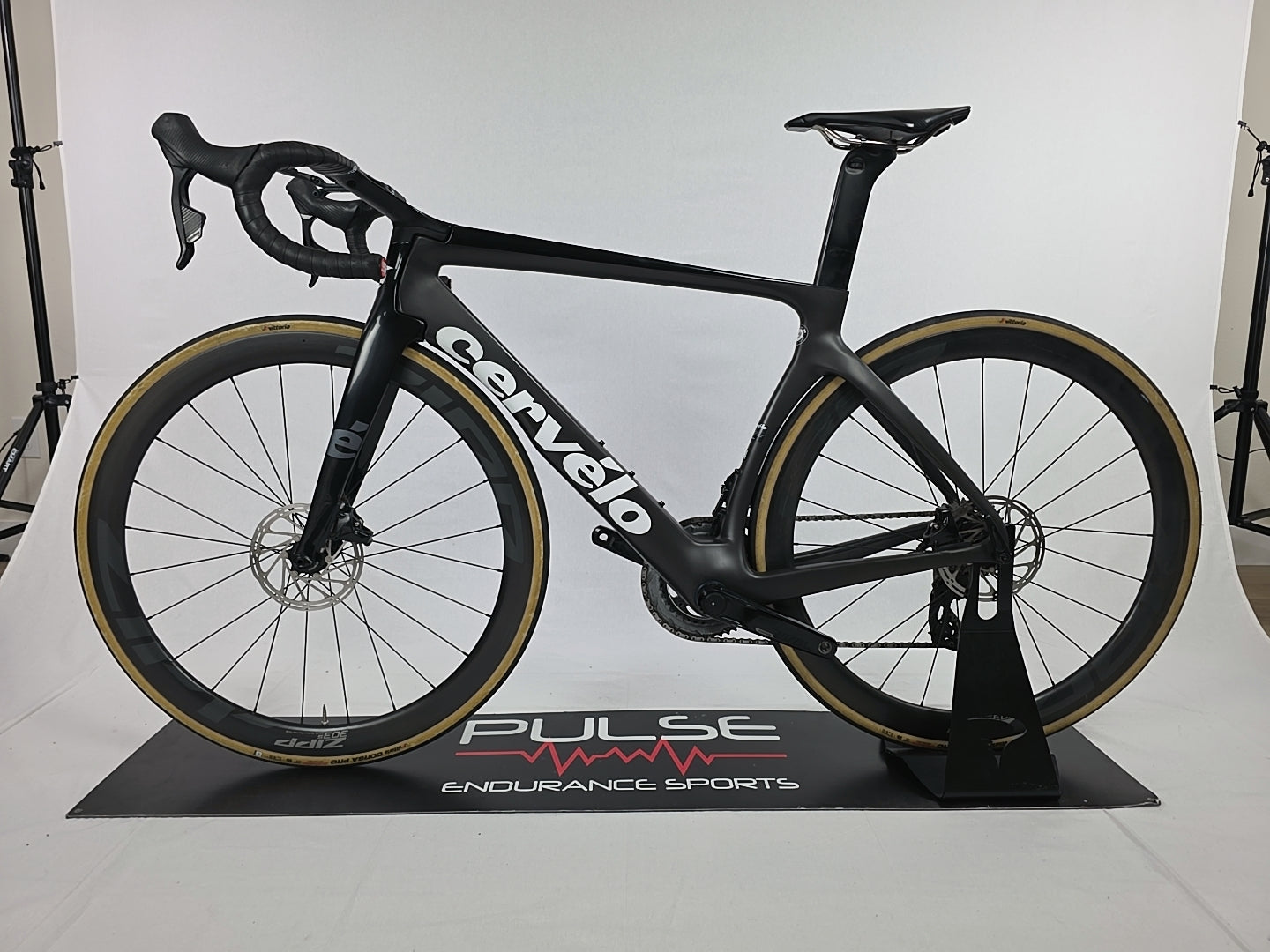 Cervelo S5 Rival ETAP 54 Vision 30 Wheels