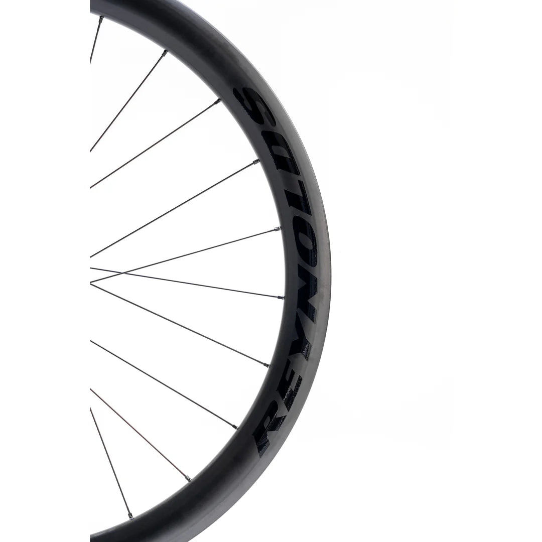 REYNOLDS AR 46 DISC カーボンホイール 前後セット Reynolds AR46 Disc-Break Wheelset