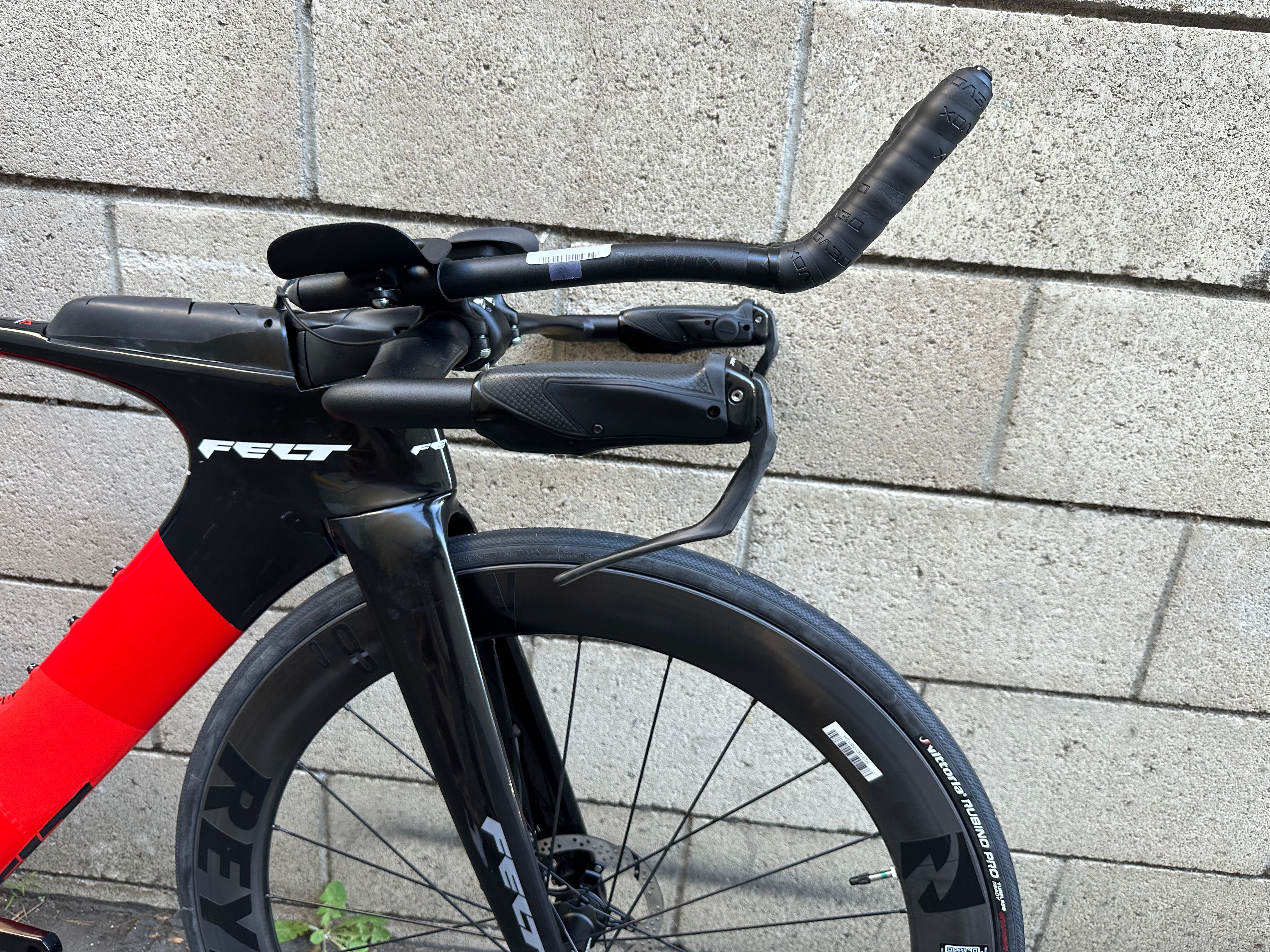 2025 FELT IAX ADVANCED RIVAL AXS 