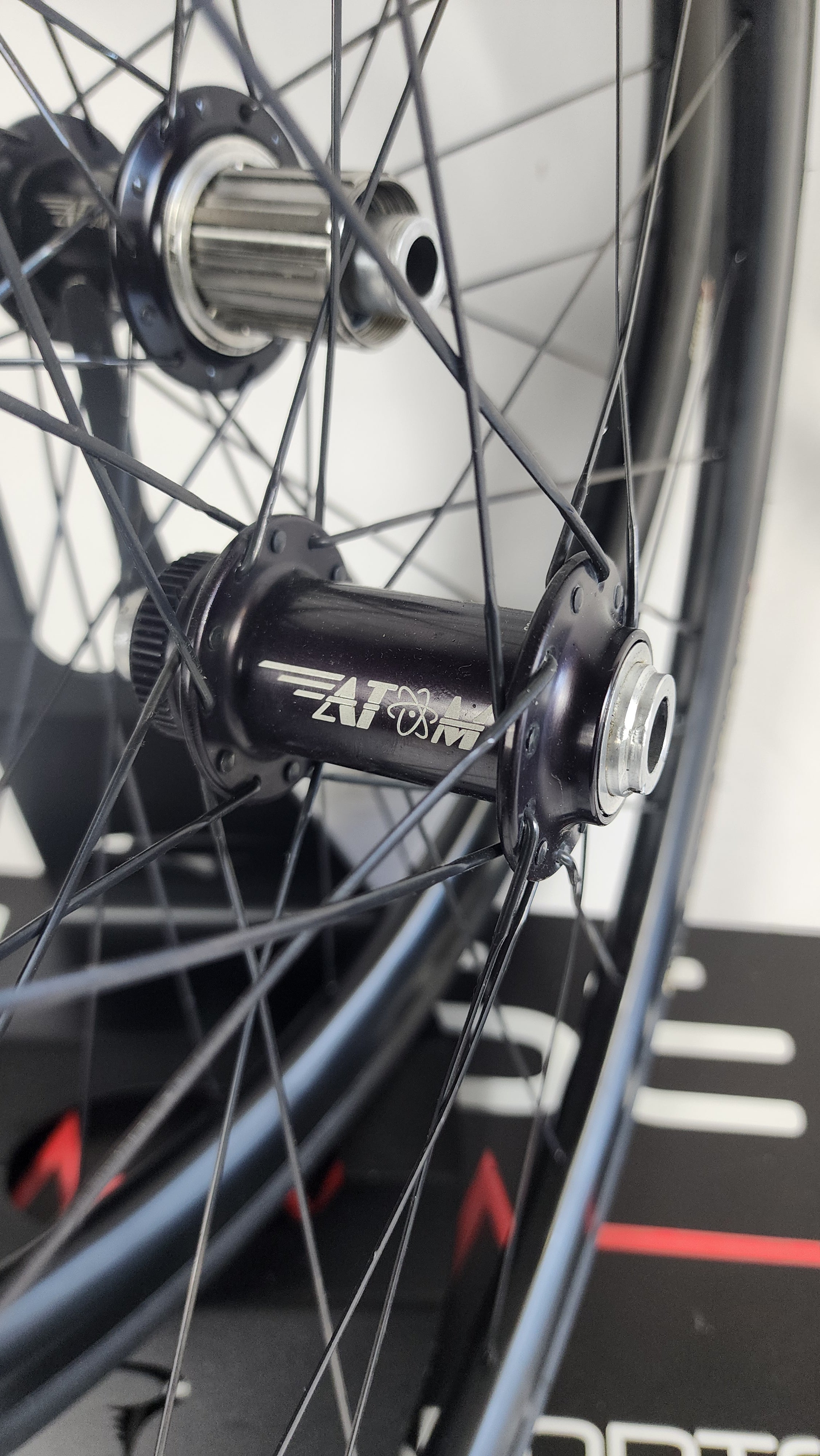 Atom CR 50mm Demo Wheelset | Disc Brake | Shimano Hub 11 Sp