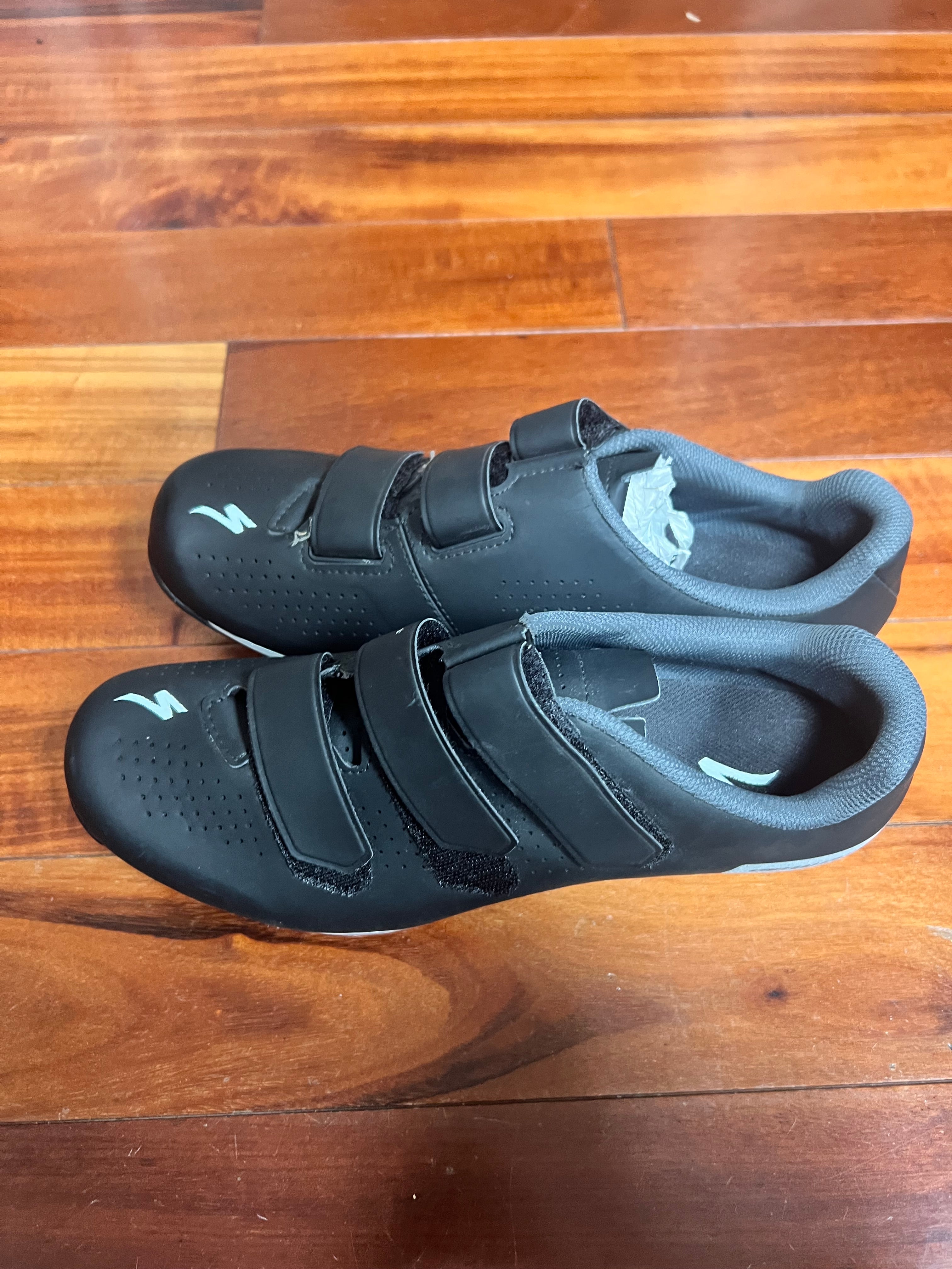 ￼ SPECIALIZE SPORT RBX BLACK SIZE US WOMEN’S 11