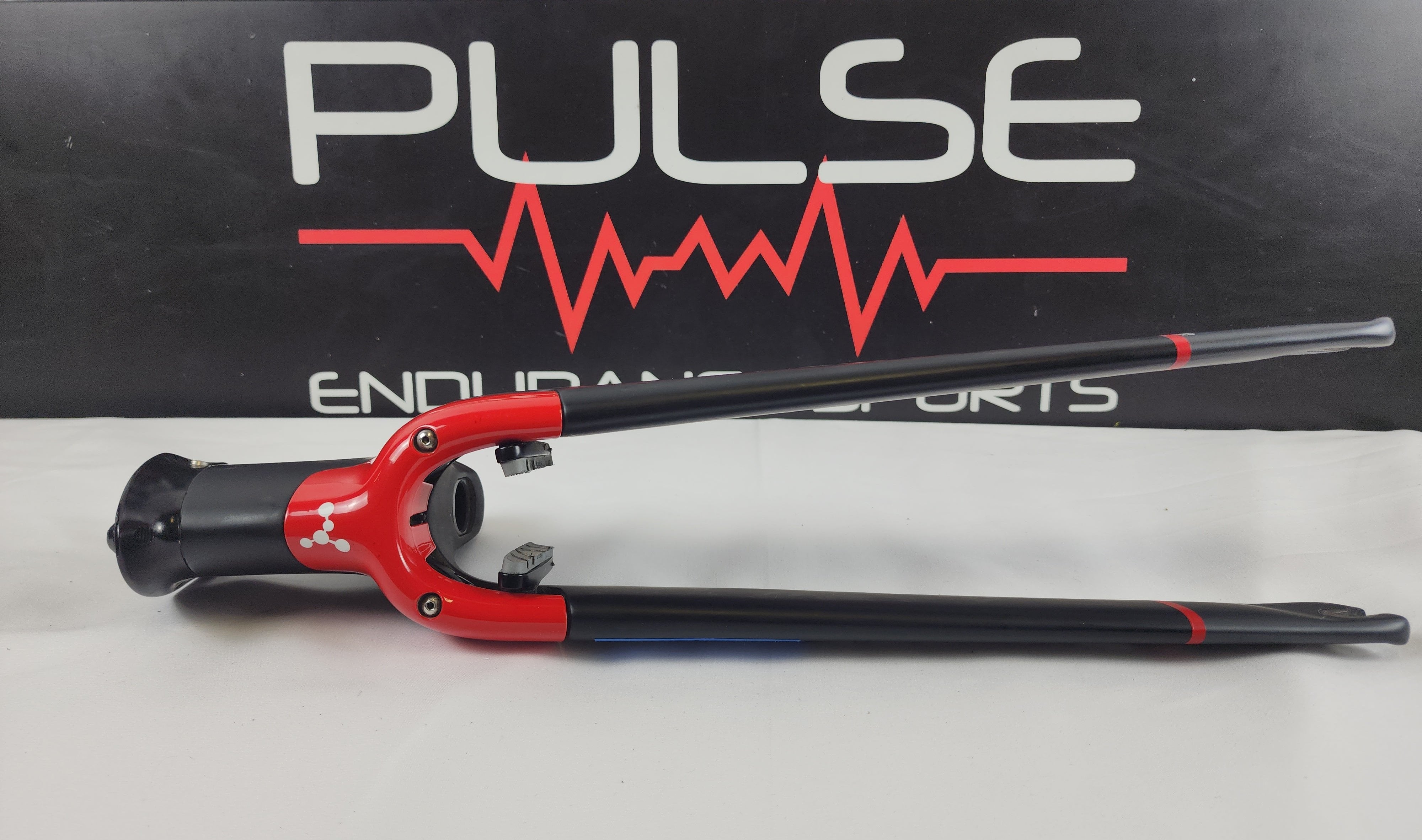 Horquilla Argon 18 E 119 Llanta Negra y Roja Freno Talla Pequeña