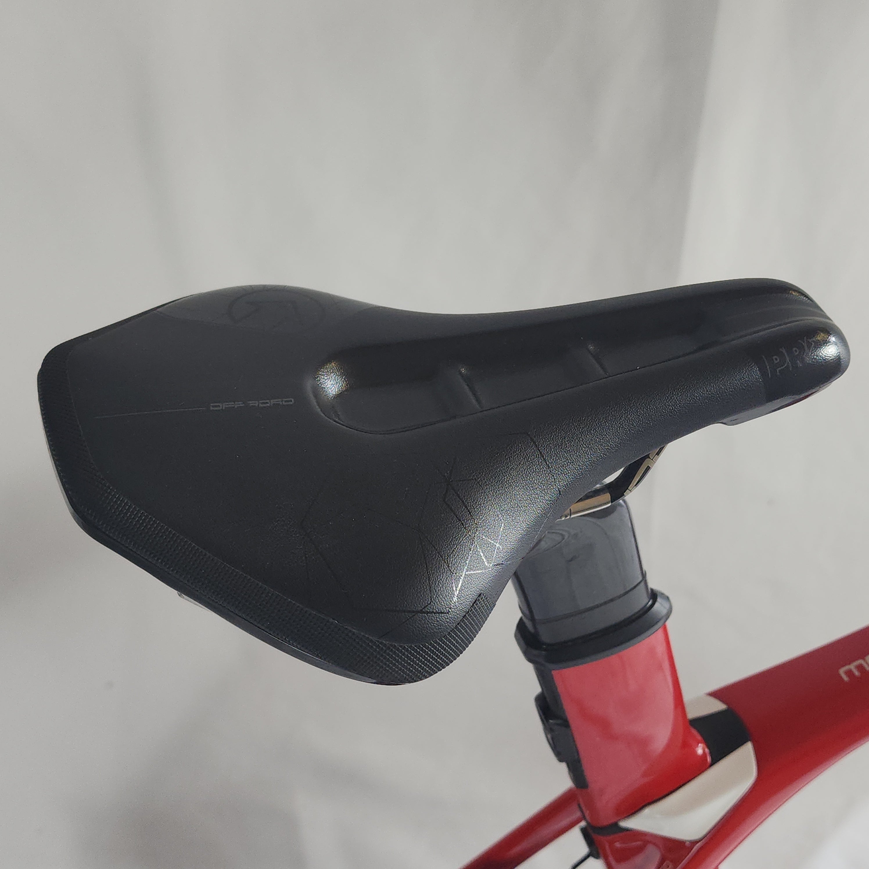 Trek Madone 9.0 Ultegra Mech Carbon Bontrager Wheels Size 58 2018