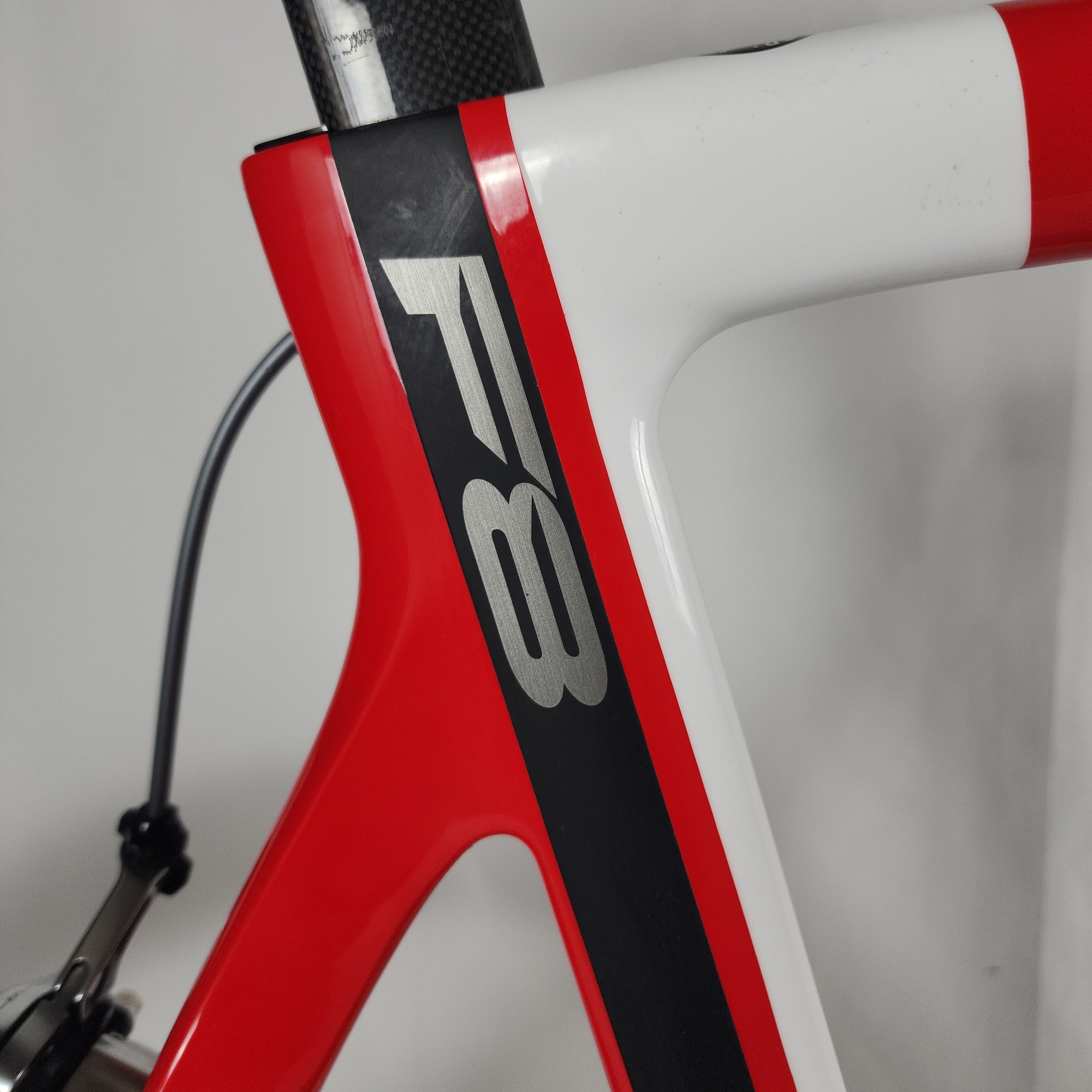 Pinarello Dogma F8 Dura Ace Di2 Size 60 Enve Carbon Wheels