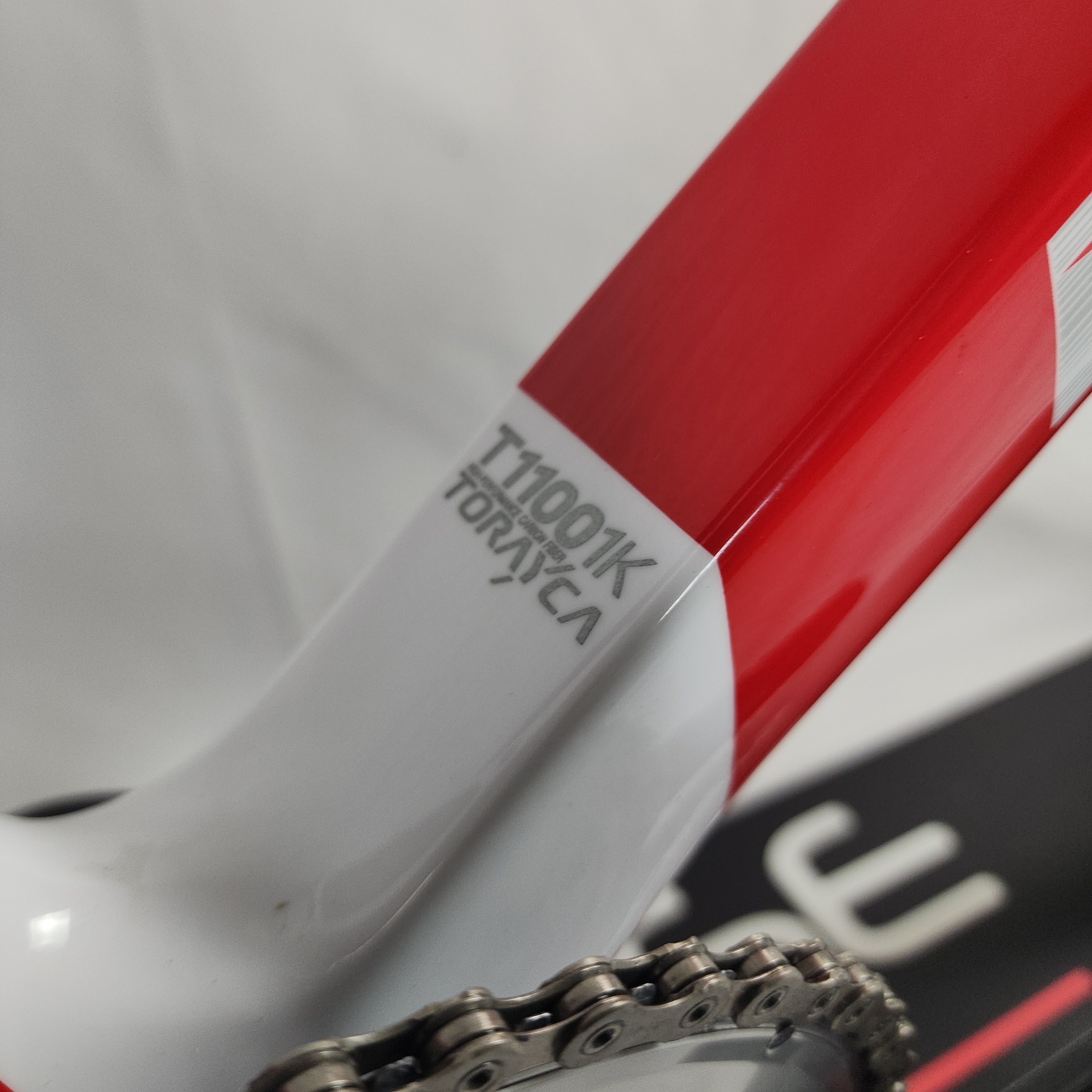 Pinarello Dogma F8 Dura Ace Di2 Size 60 Enve Carbon Wheels