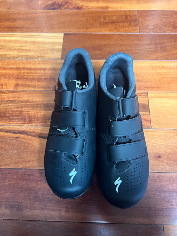 ￼ SPECIALIZE SPORT RBX BLACK SIZE 43