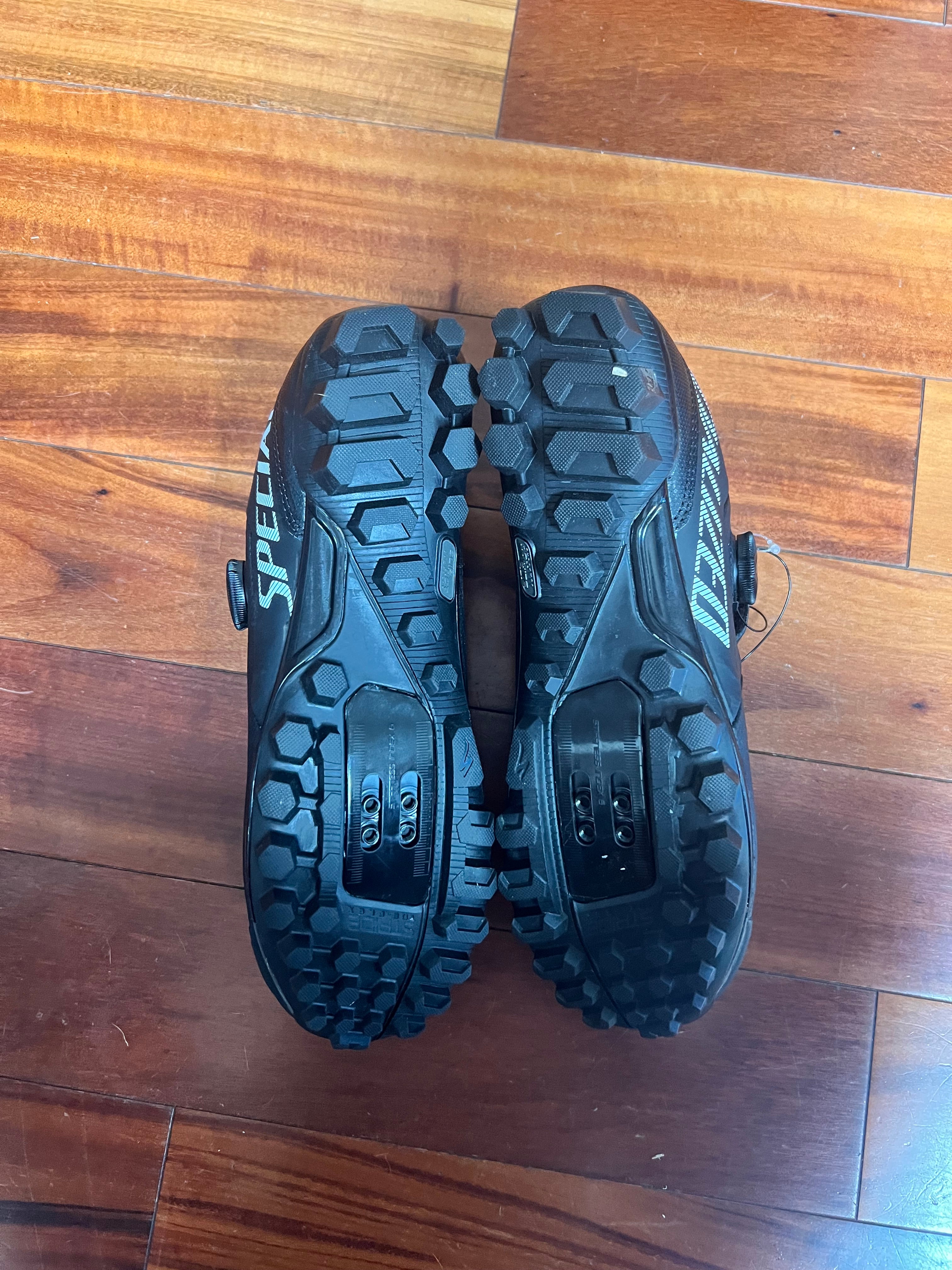 SPECIALIZED RECON 2.0 US MEN’S SIZE 9