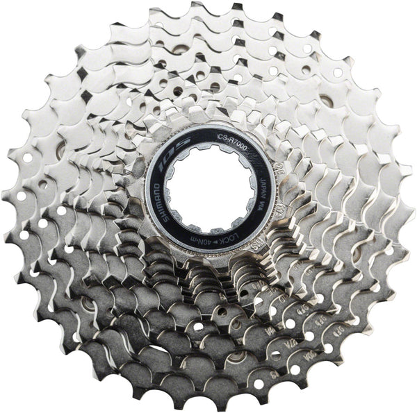 Cassette Shimano 105 CS-R7000 - 11 velocidades 11-28 dientes Plata