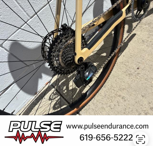 2023 Canyon Grail CF SLX Rival - Pre Owned Bike